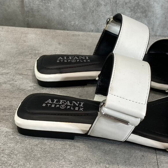 ALFANI Step N' Flex Women's White Baclinii Toe-Loop Cushioned Flat Slide Sandals - Picture 6 of 12